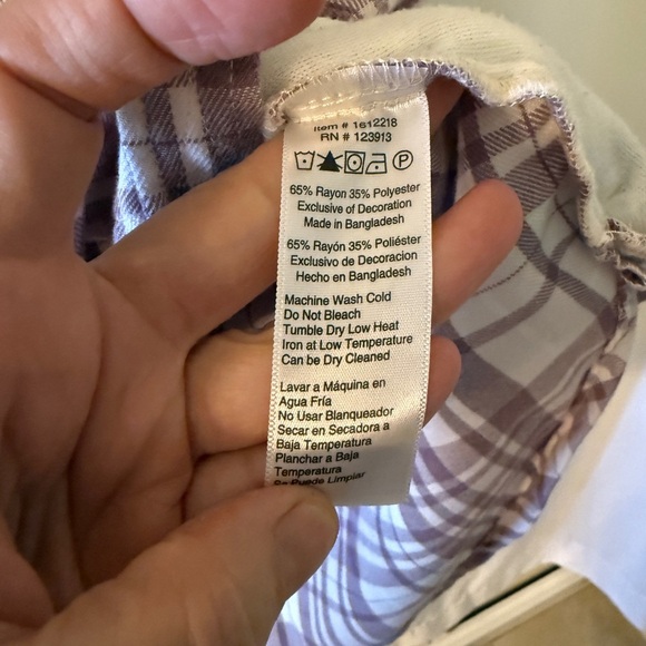 JACHS Girlfriend Plaid Button Down Shirt - Pink and White - Picture 5 of 9